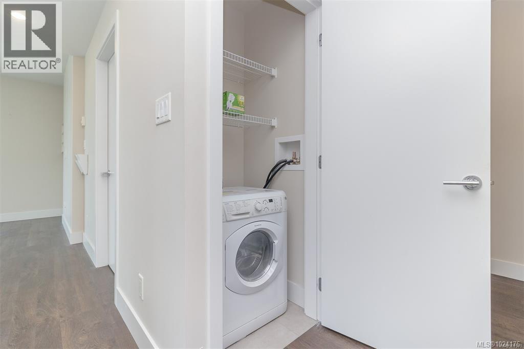 807 1090 Johnson St, Victoria, British Columbia  V8V 0B3 - Photo 12 - 1024176