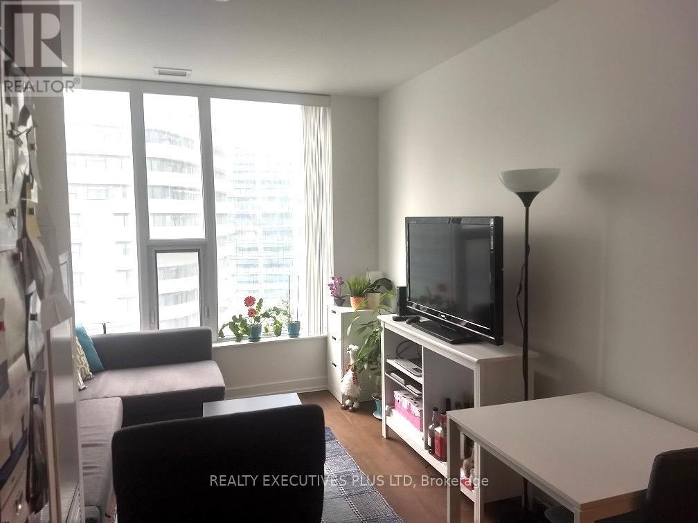 1912 - 10 York Street, Toronto, Ontario  M5J 0E1 - Photo 31 - C12741536
