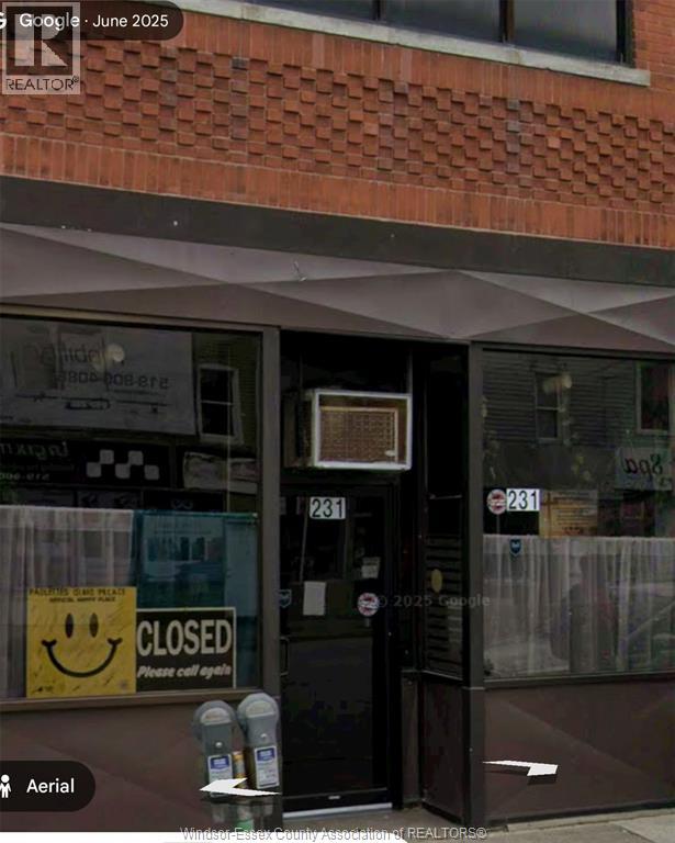 MLS# 26002193: 231 WYANDOTTE STREET East, Windsor, Canada