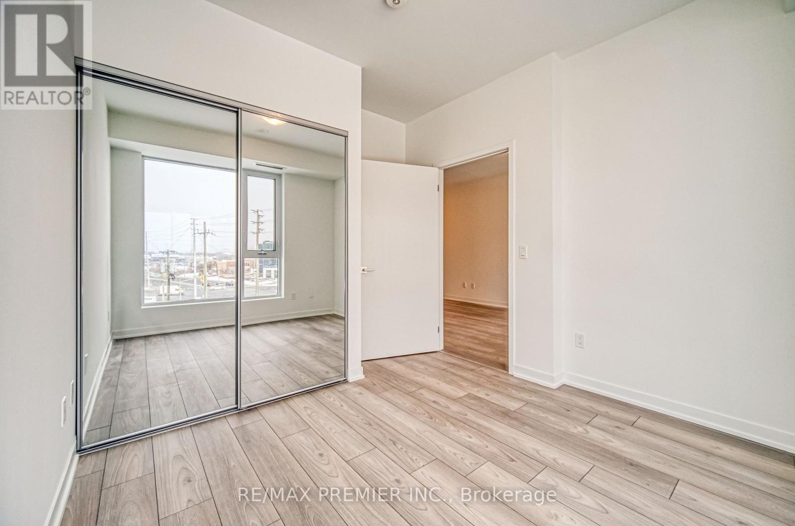 435 - 498 Caldari Road, Vaughan, Ontario  L4K 0R6 - Photo 18 - N12741522