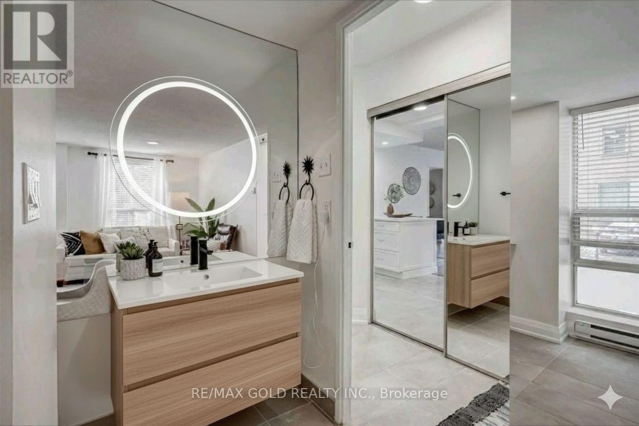 101 - 80 Charles Street E, Toronto, Ontario  M4Y 2W6 - Photo 9 - C12731766