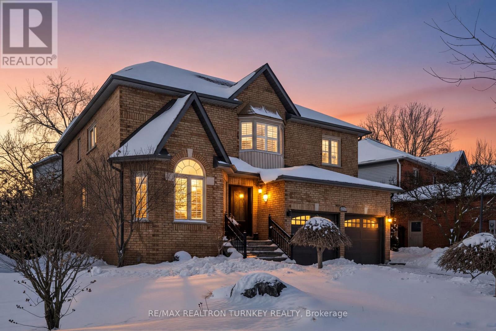 618 PONTING PLACE, Newmarket, Ontario