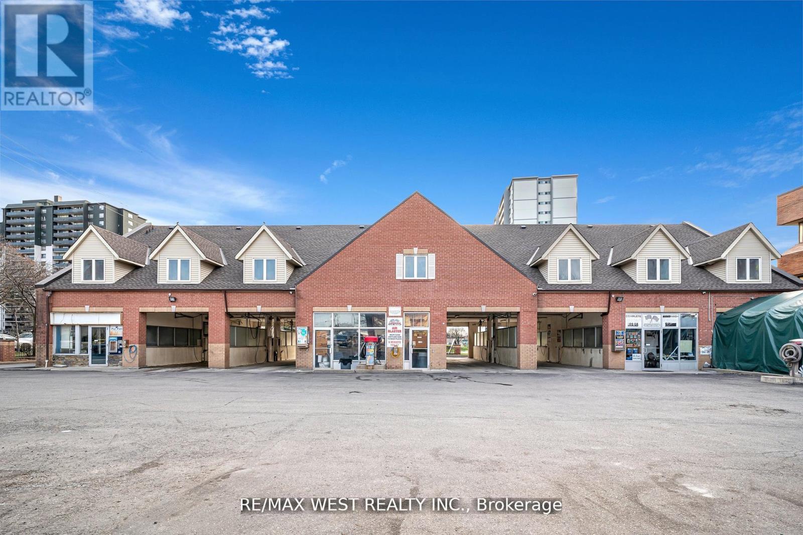 2800 Jane Street, Toronto, Ontario  M3N 2H9 - Photo 5 - W12741520