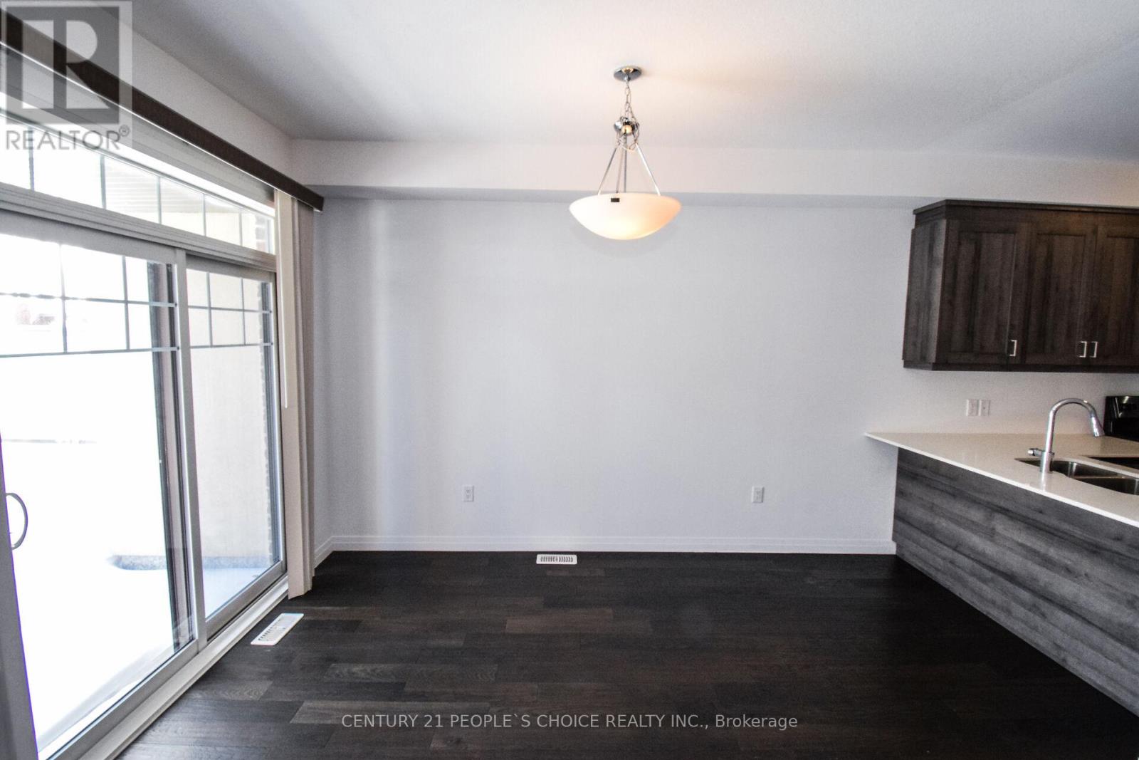 15 Hoffman Lane, Hamilton, Ontario  L9G 0H2 - Photo 17 - X12741564