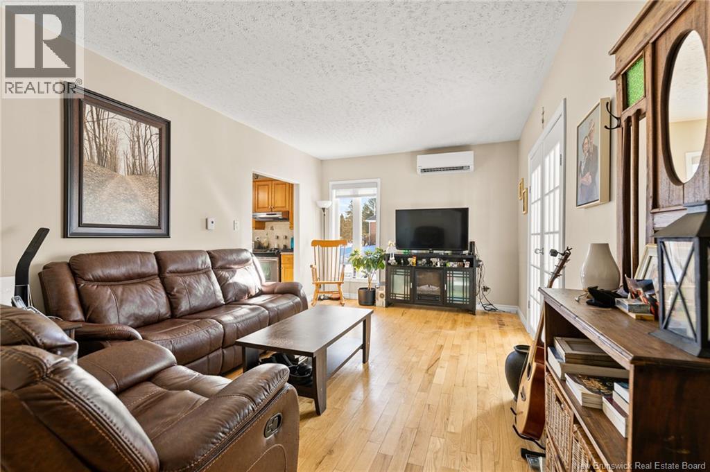 52 Acadie, Richibucto, New Brunswick  E4W 3V7 - Photo 10 - NB132911