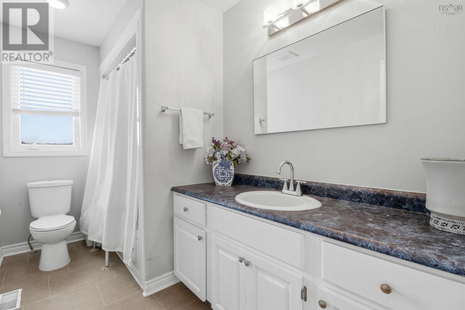 62 Bucheron Crescent, Middle Sackville, Nova Scotia  B4E 3H1 - Photo 16 - 202601753