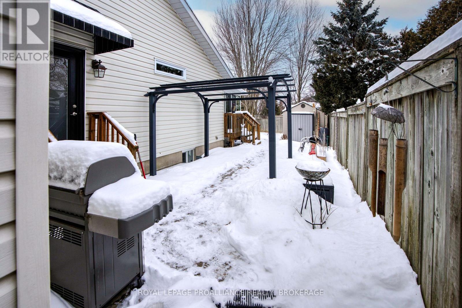 406 Waterloo Drive, Kingston, Ontario  K7M 8K7 - Photo 45 - X12741670