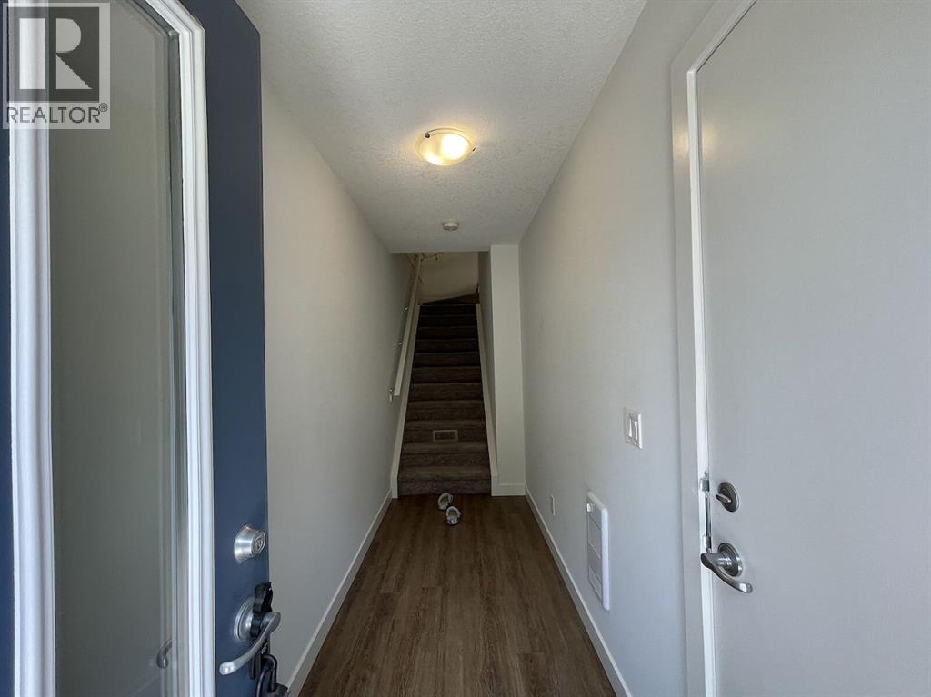 208, 15 Evanscrest Park Nw, Calgary, Alberta  T3R 1V5 - Photo 2 - A2267459