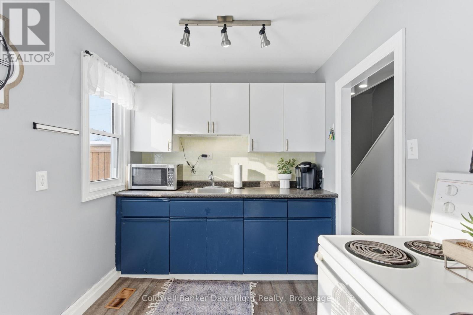 379 Marlborough Street, South Huron, Ontario  N0M 1S2 - Photo 13 - X12741640