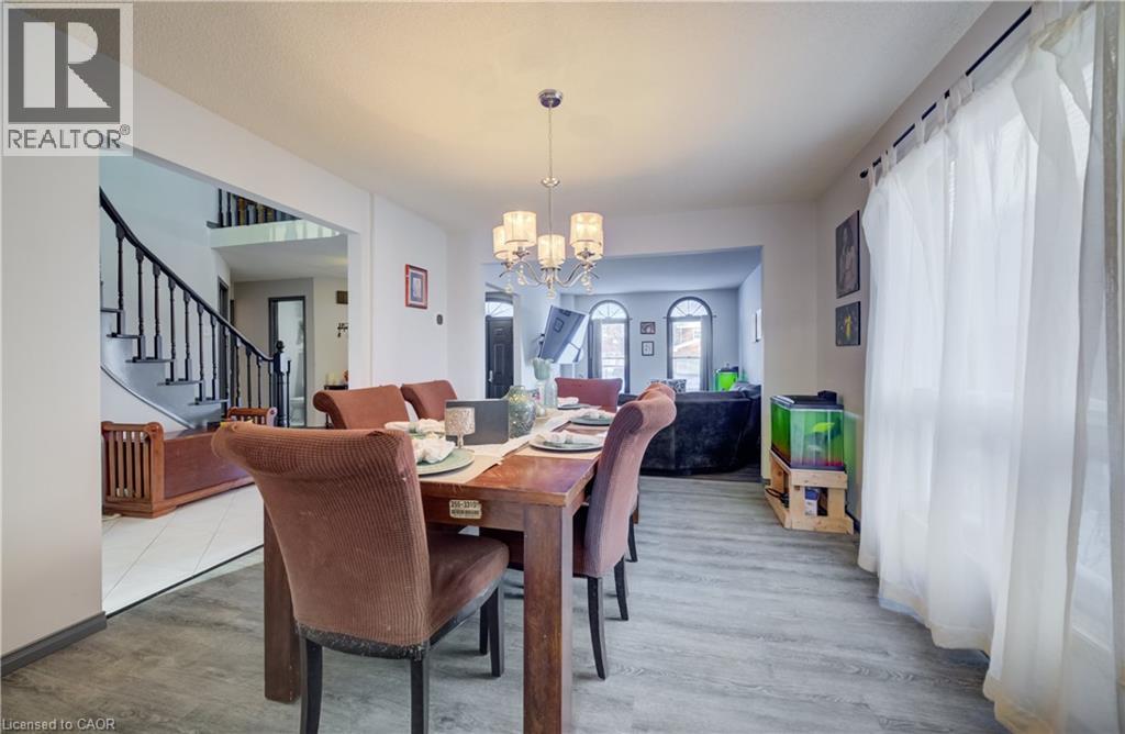 24 Old Maple Lane, Kitchener, Ontario  N2N 2K4 - Photo 8 - 40800356