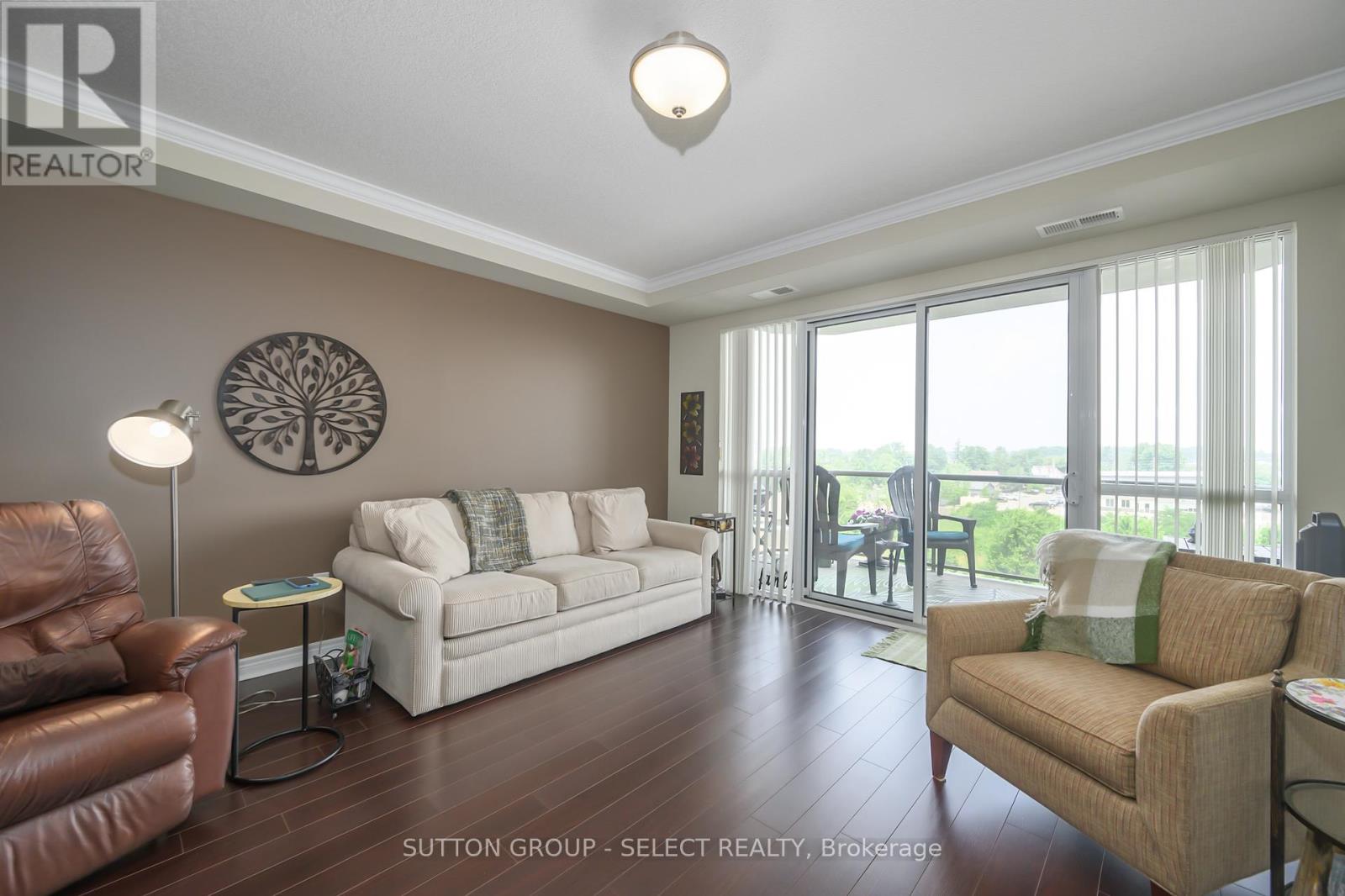 606 - 1030 Coronation Drive, London North, Ontario N6G 0G5 - Photo 2 - X12741704