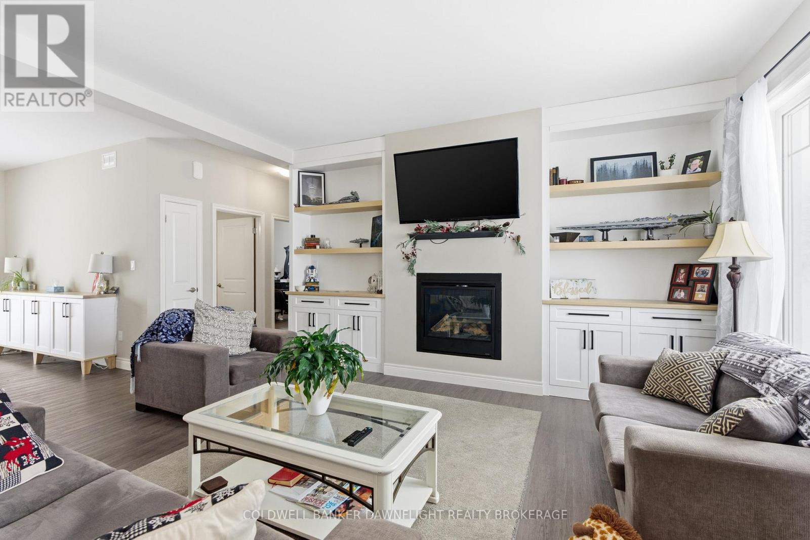 60 Victoria Avenue W, South Huron, Ontario  N0M 1M0 - Photo 10 - X12741770