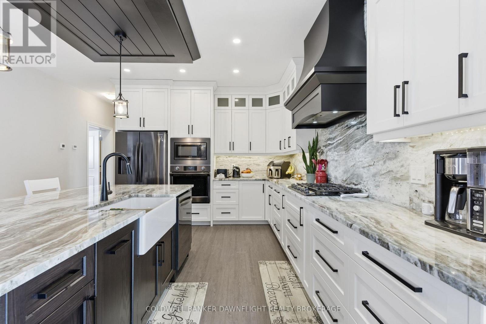 60 Victoria Avenue W, South Huron, Ontario  N0M 1M0 - Photo 16 - X12741770