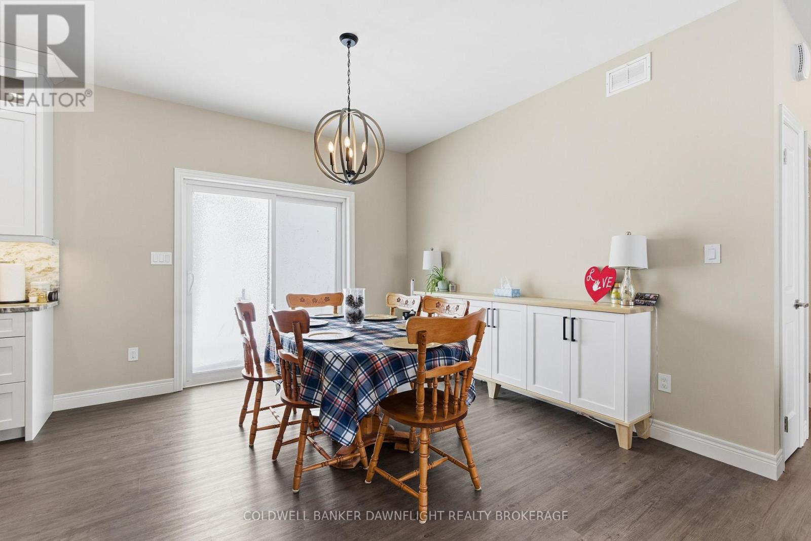 60 Victoria Avenue W, South Huron, Ontario  N0M 1M0 - Photo 21 - X12741770