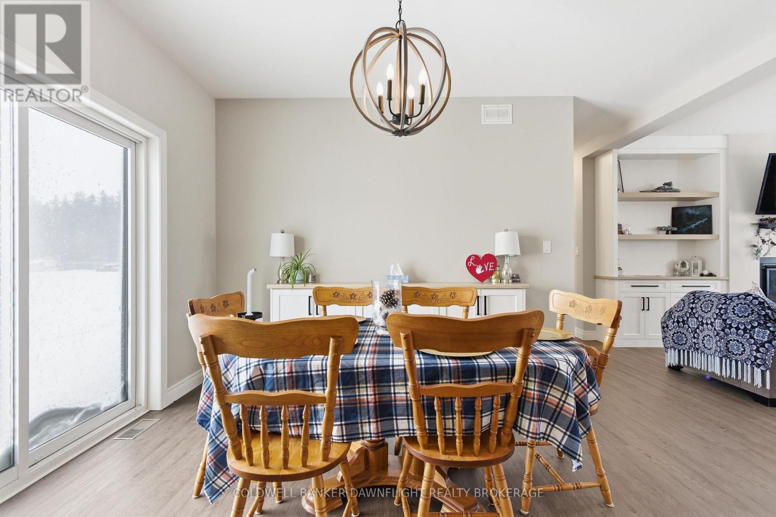 60 Victoria Avenue W, South Huron, Ontario  N0M 1M0 - Photo 23 - X12741770