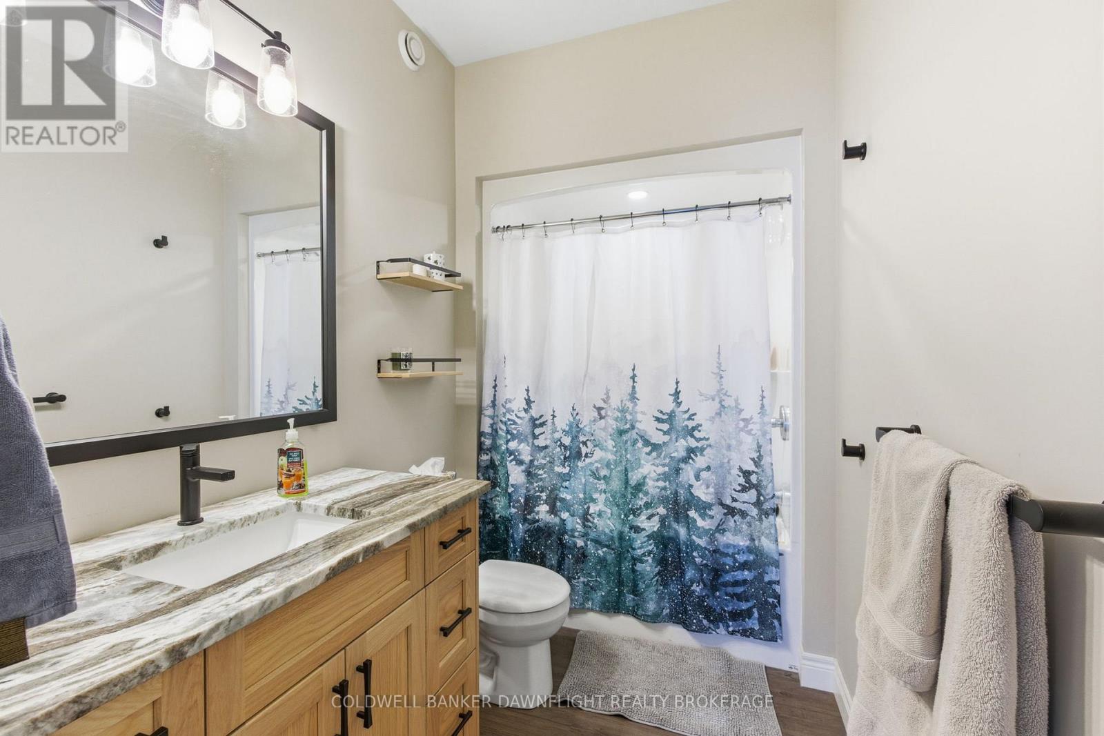 60 Victoria Avenue W, South Huron, Ontario  N0M 1M0 - Photo 24 - X12741770