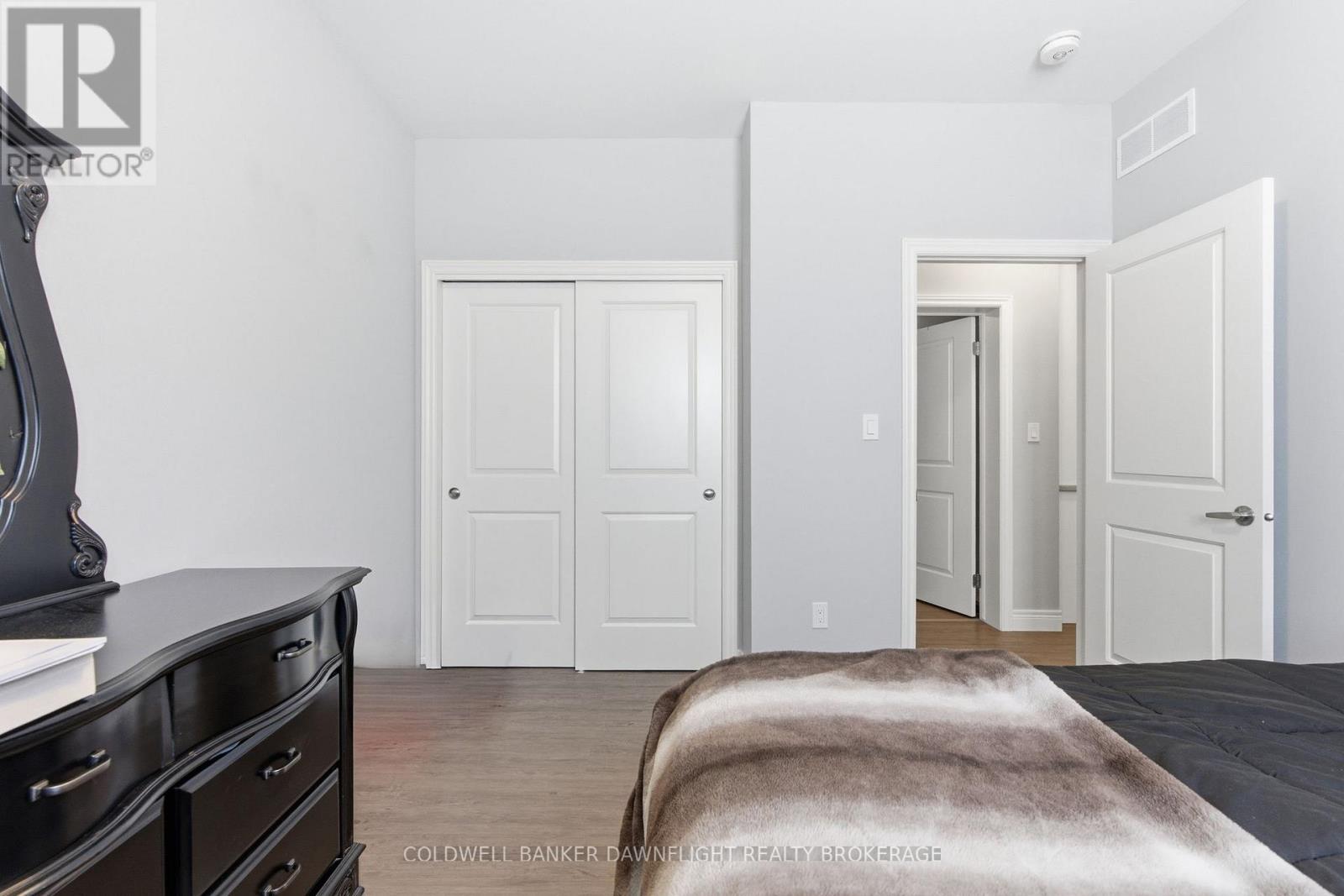 60 Victoria Avenue W, South Huron, Ontario  N0M 1M0 - Photo 27 - X12741770