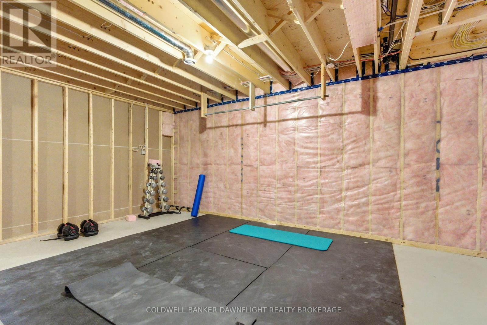 60 Victoria Avenue W, South Huron, Ontario  N0M 1M0 - Photo 39 - X12741770