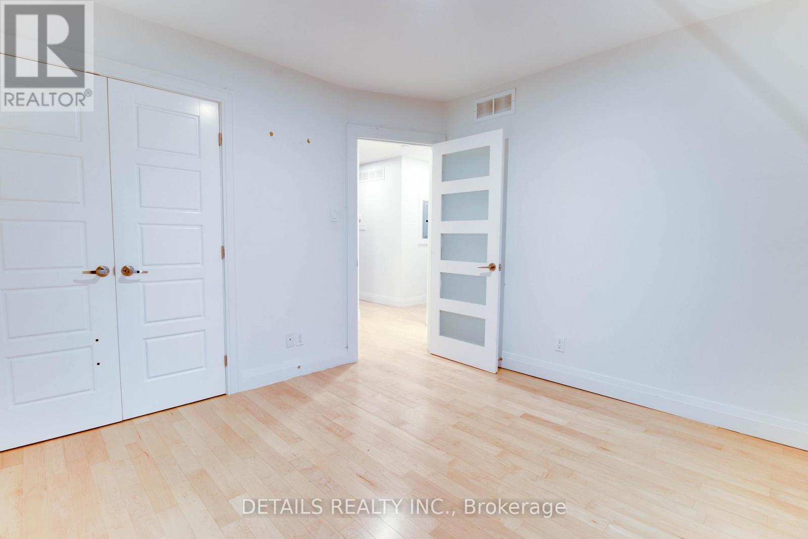 1106 Bathgate Drive, Ottawa, Ontario K1J 8G1 - Photo 24 - X12741714