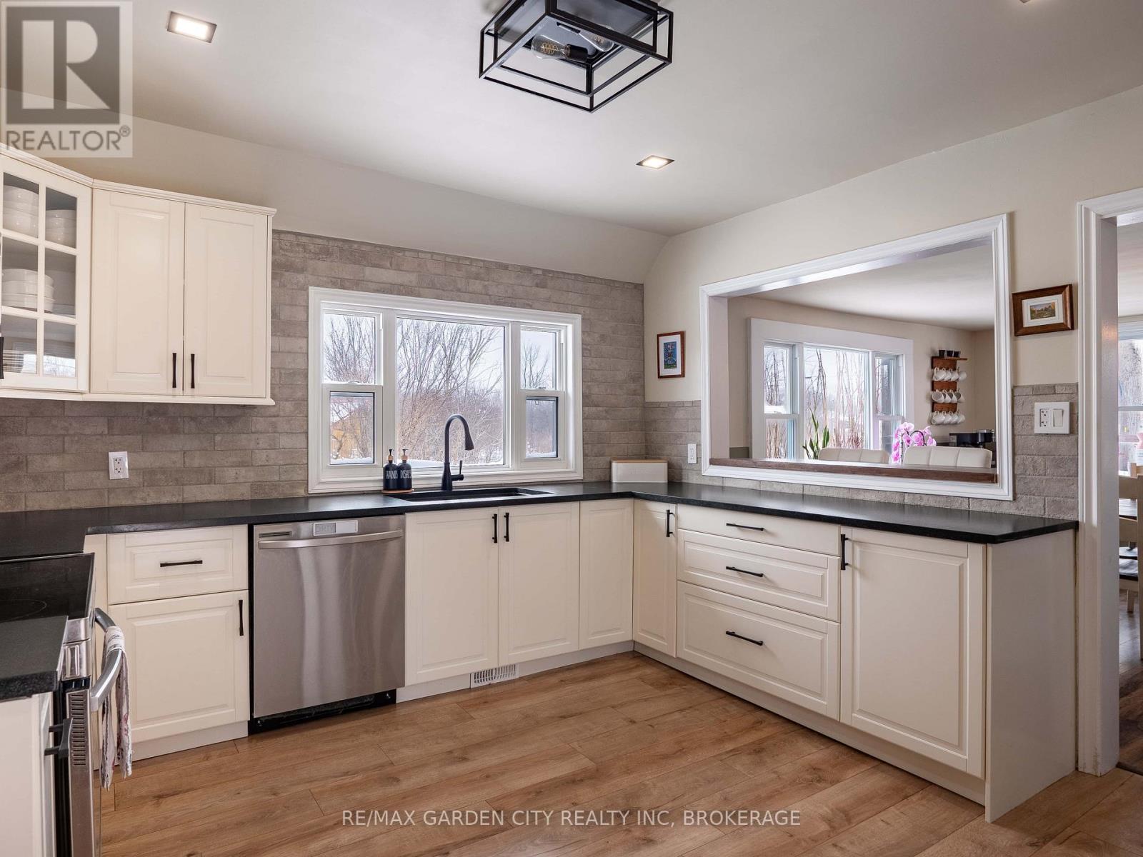 521 Netherby Road, Welland, Ontario  L3B 5N7 - Photo 13 - X12741622