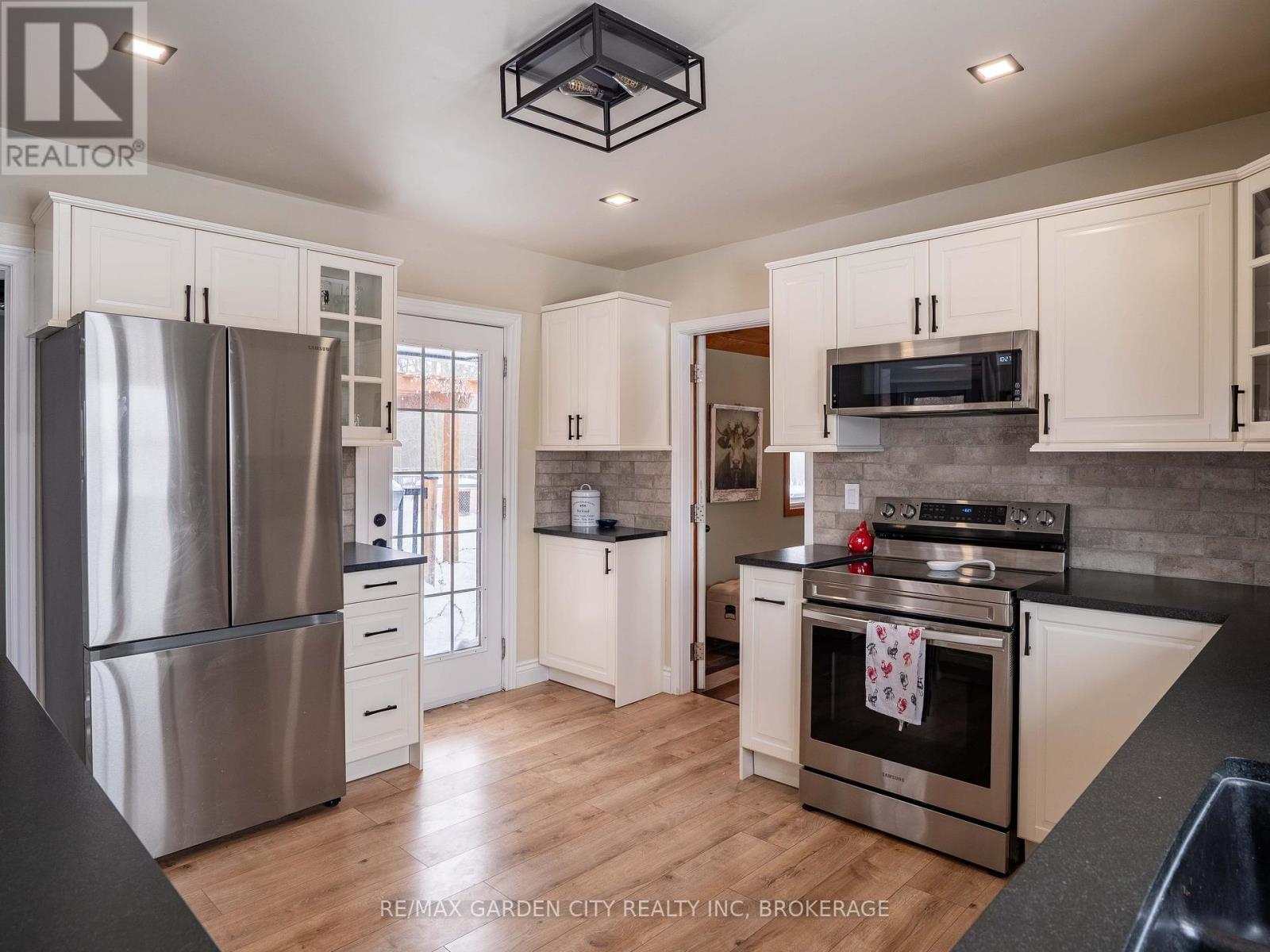 521 Netherby Road, Welland, Ontario  L3B 5N7 - Photo 14 - X12741622