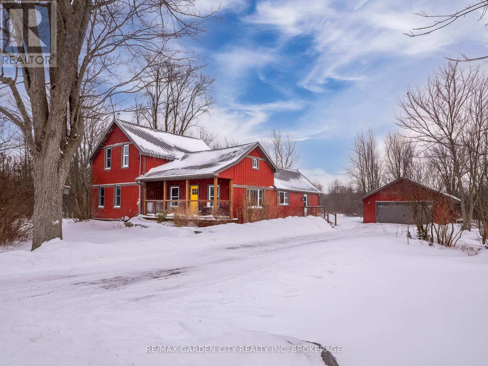 521 Netherby Road, Welland, Ontario  L3B 5N7 - Photo 2 - X12741622