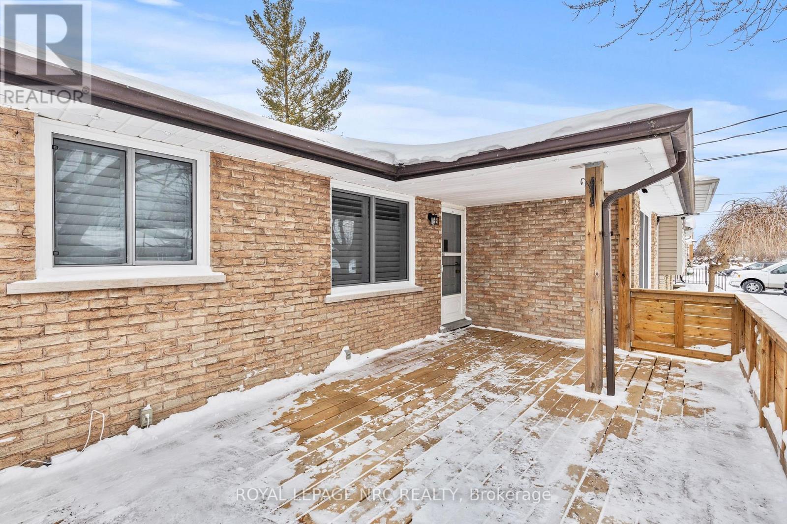 195 Rykert Street, St. Catharines, Ontario  L2S 2B5 - Photo 4 - X12741734