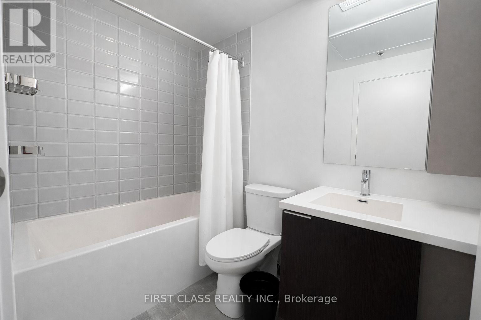 1308 - 203 College  Street, Toronto, Ontario  M5T 1P9 - Photo 14 - C12741316
