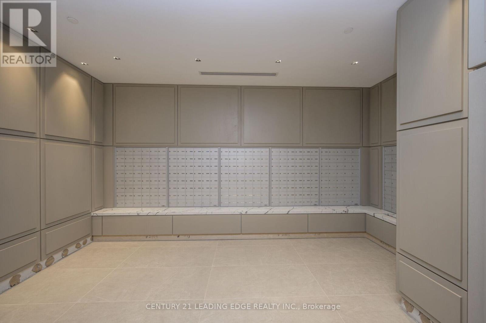 807 - 3200 William Coltson Avenue, Oakville, Ontario  L6H 7W6 - Photo 10 - W12739154