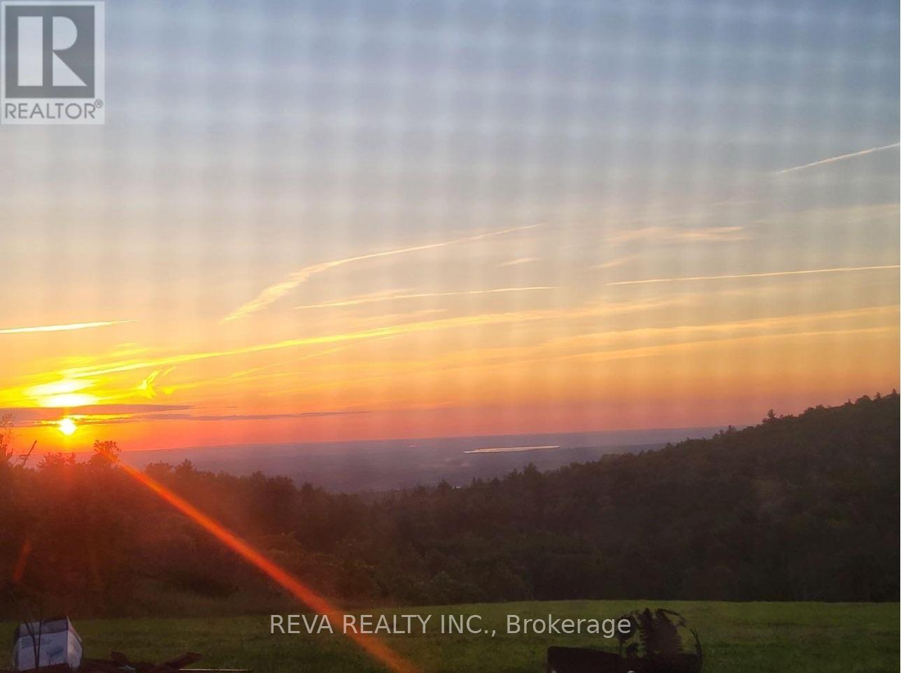 1048 Kennelly Mountain Road, Greater Madawaska, Ontario  K7V 3Z7 - Photo 2 - X12732392