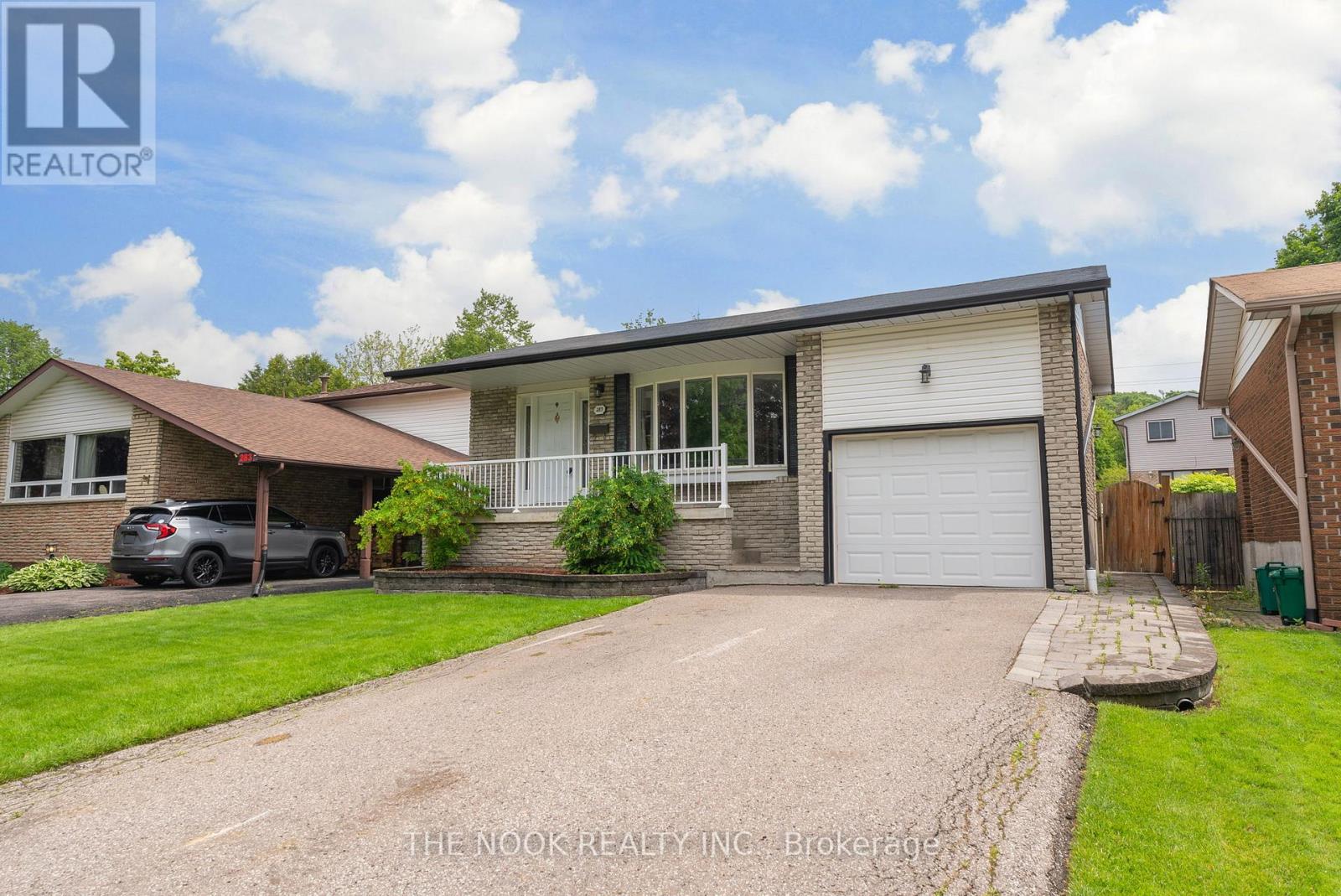 287 VIEWMOUNT STREET, Oshawa, Ontario