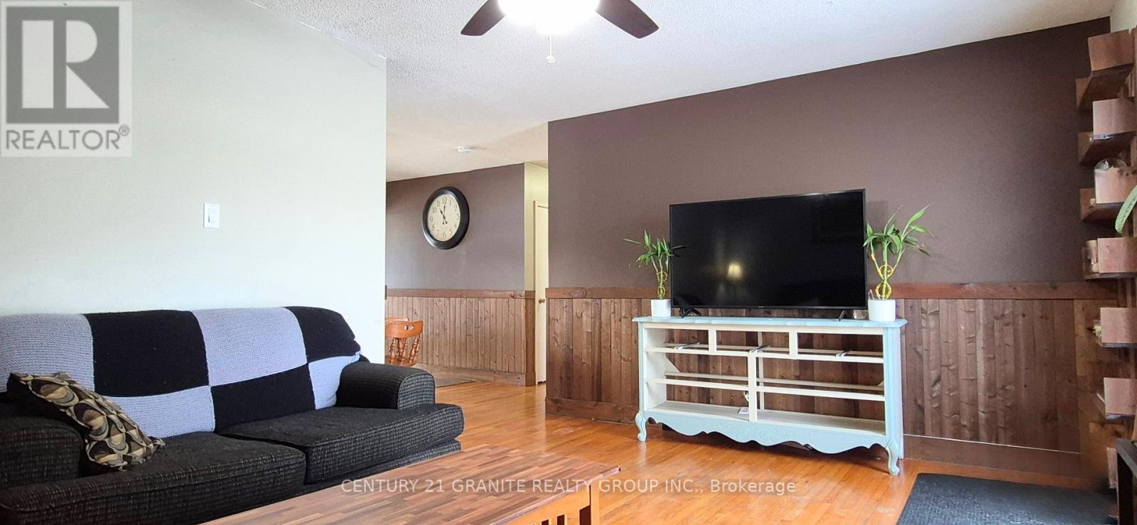 10 Hemlock Street, Highlands East (Bicroft Ward), Ontario  K0L 1M0 - Photo 10 - X12741594