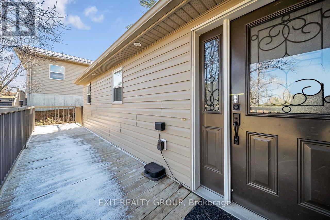 1531 Foxboro-Stirling Road, Quinte West (Sidney Ward), Ontario  K0K 3E0 - Photo 6 - X12741598