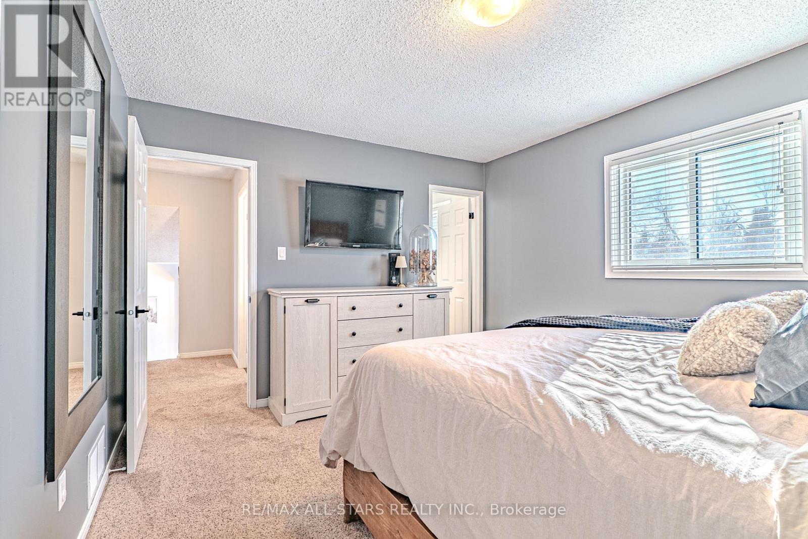 1 Mancini Drive, Kawartha Lakes, Ontario  K0M 2T0 - Photo 21 - X12741612