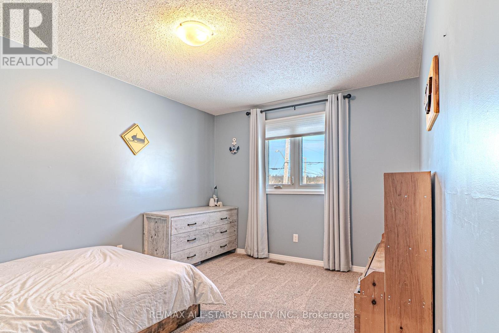 1 Mancini Drive, Kawartha Lakes, Ontario  K0M 2T0 - Photo 25 - X12741612