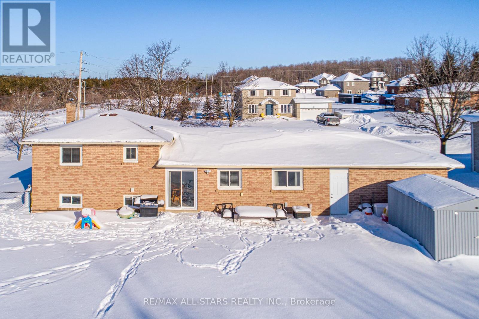 1 Mancini Drive, Kawartha Lakes, Ontario  K0M 2T0 - Photo 5 - X12741612
