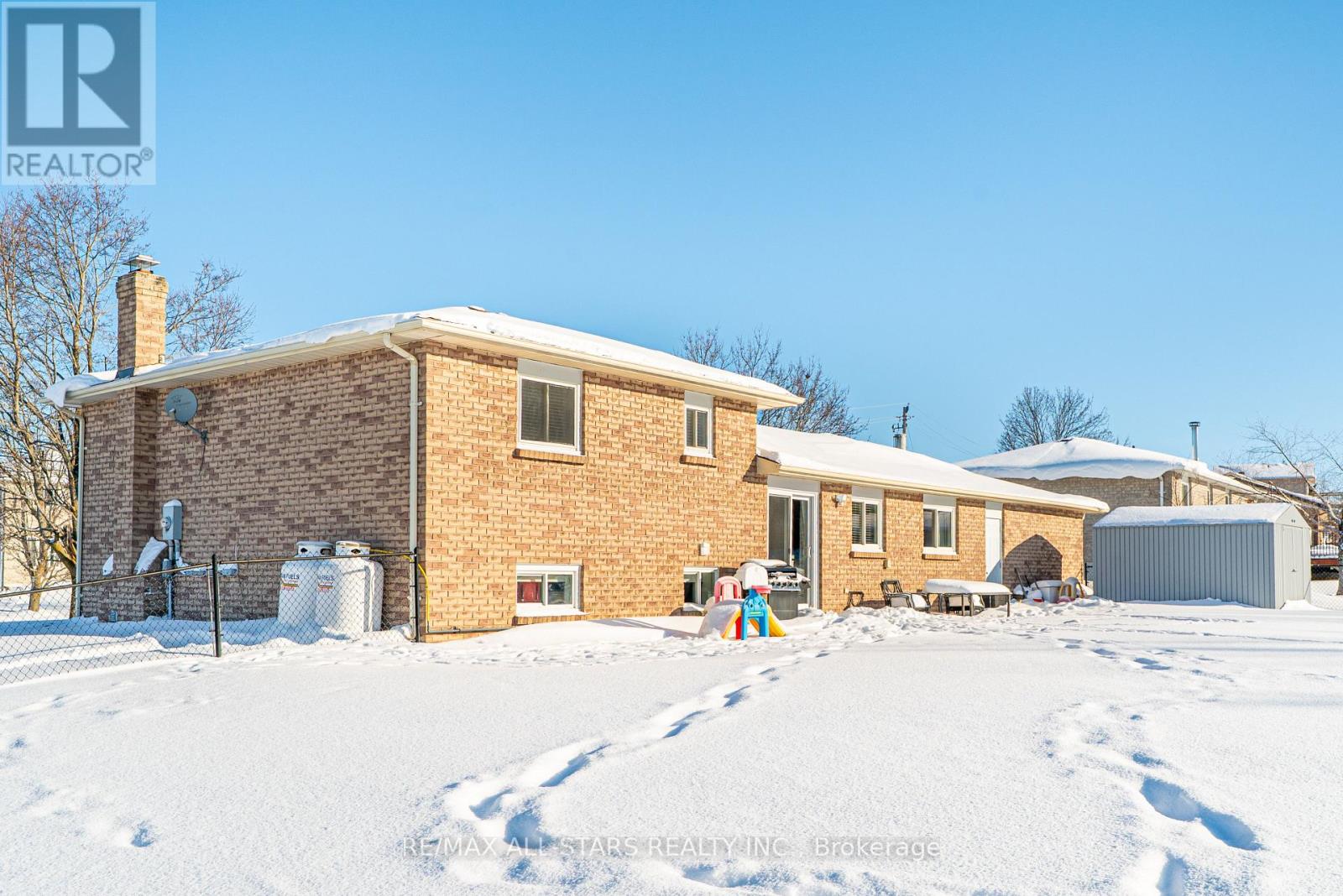 1 Mancini Drive, Kawartha Lakes, Ontario  K0M 2T0 - Photo 6 - X12741612