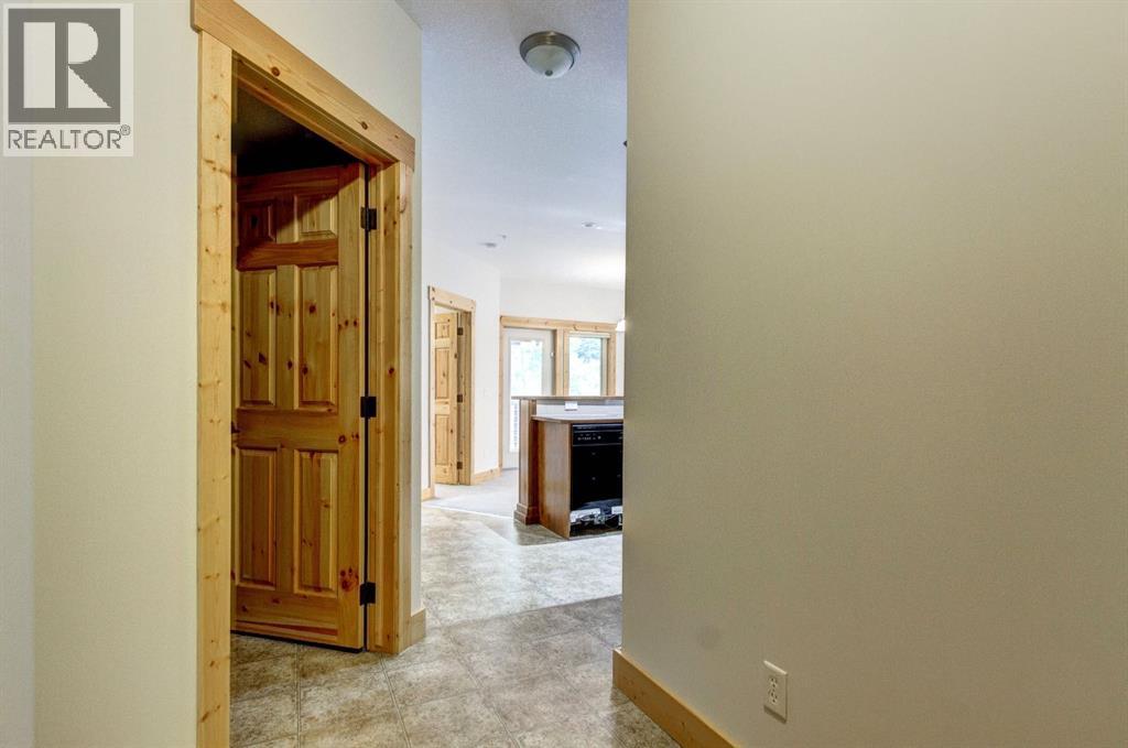 215, 155 Crossbow Place, Canmore, Alberta  T1W 3H6 - Photo 27 - A2262256