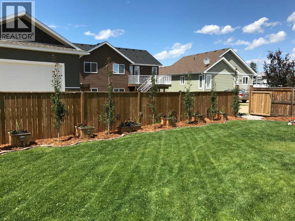 7008 Henners Gate, Lacombe, Alberta  T4L 0C2 - Photo 39 - A2279832