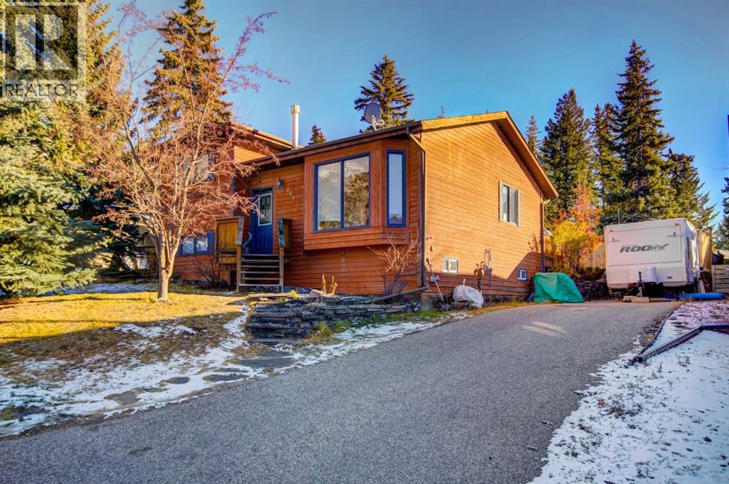 303 Pioneer Road, Canmore, Alberta  T1W 1E8 - Photo 31 - A2268124