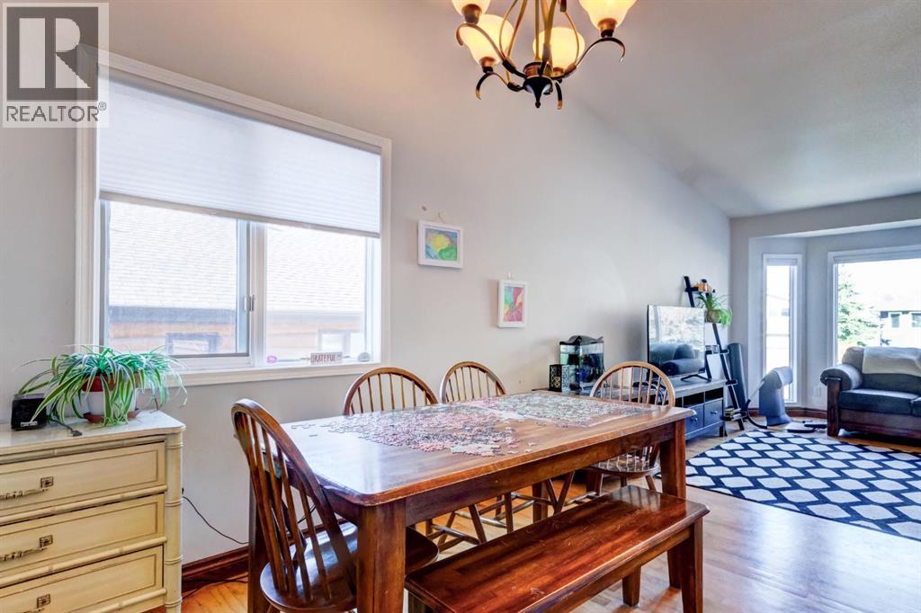 303 Pioneer Road, Canmore, Alberta  T1W 1E8 - Photo 7 - A2268124