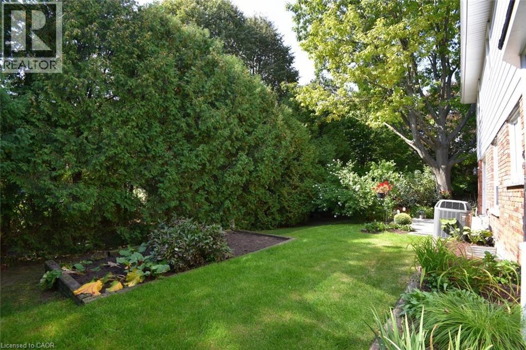 142 Marigold Court, Ancaster, Ontario  L9G 3M3 - Photo 41 - 40800680