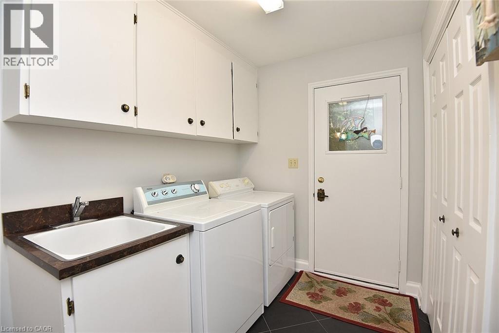 142 Marigold Court, Ancaster, Ontario  L9G 3M3 - Photo 23 - 40800680