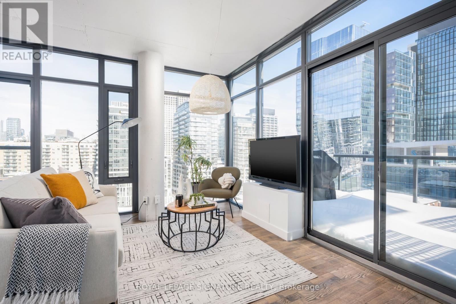 1105 - 138 Princess Street, Toronto, Ontario  M5A 0B1 - Photo 13 - C12741628