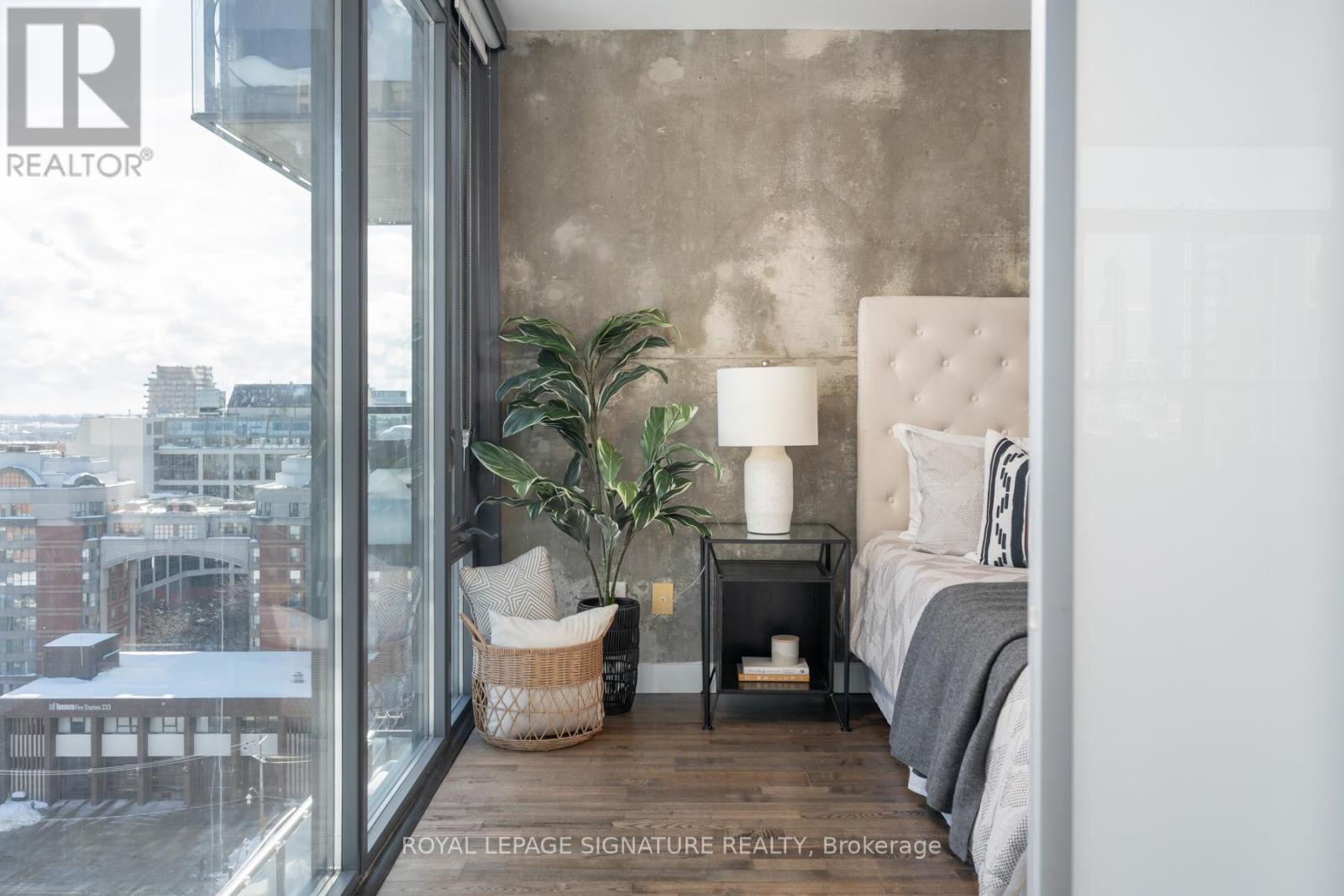 1105 - 138 Princess Street, Toronto, Ontario  M5A 0B1 - Photo 15 - C12741628