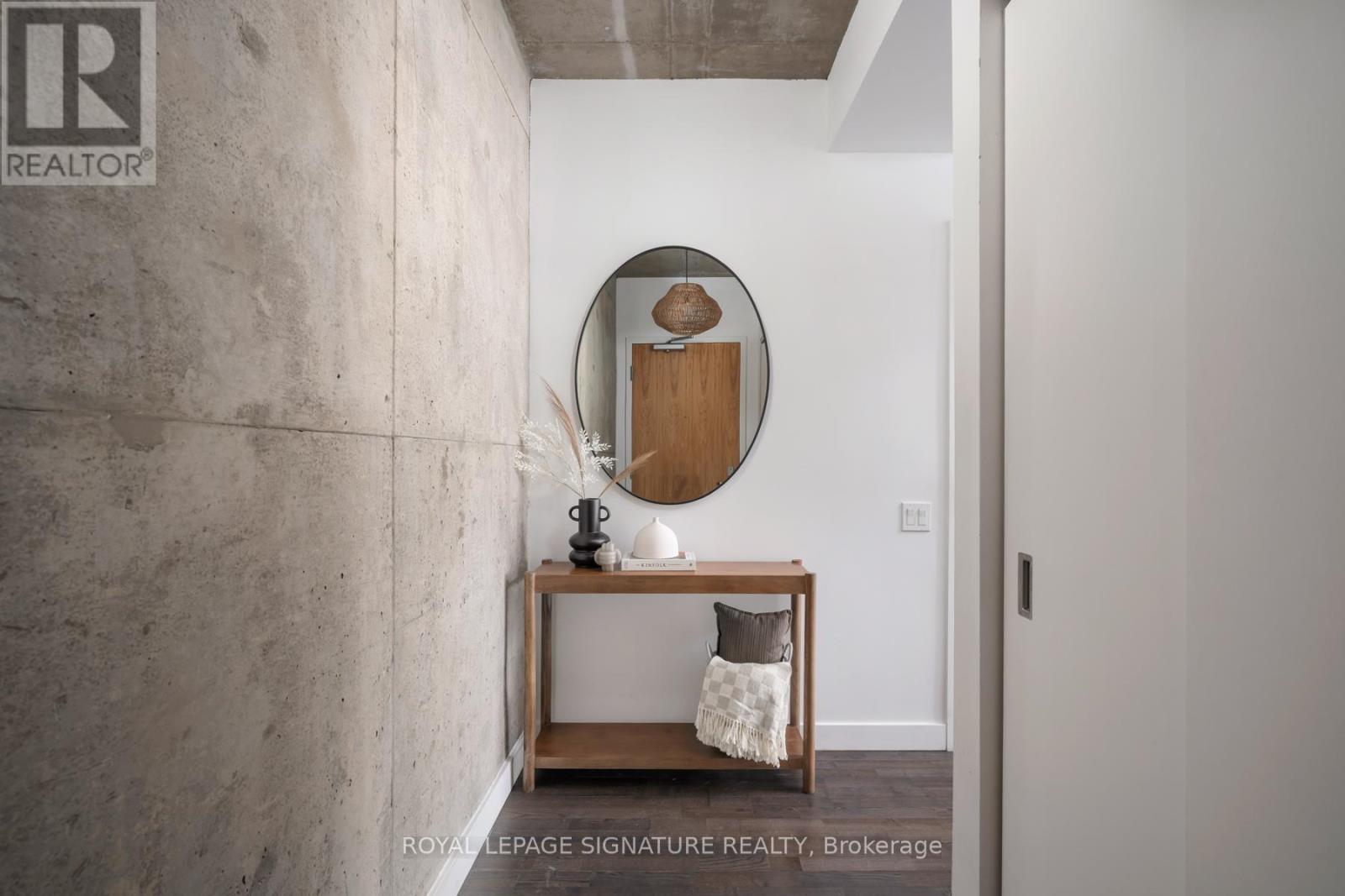 1105 - 138 Princess Street, Toronto, Ontario  M5A 0B1 - Photo 2 - C12741628