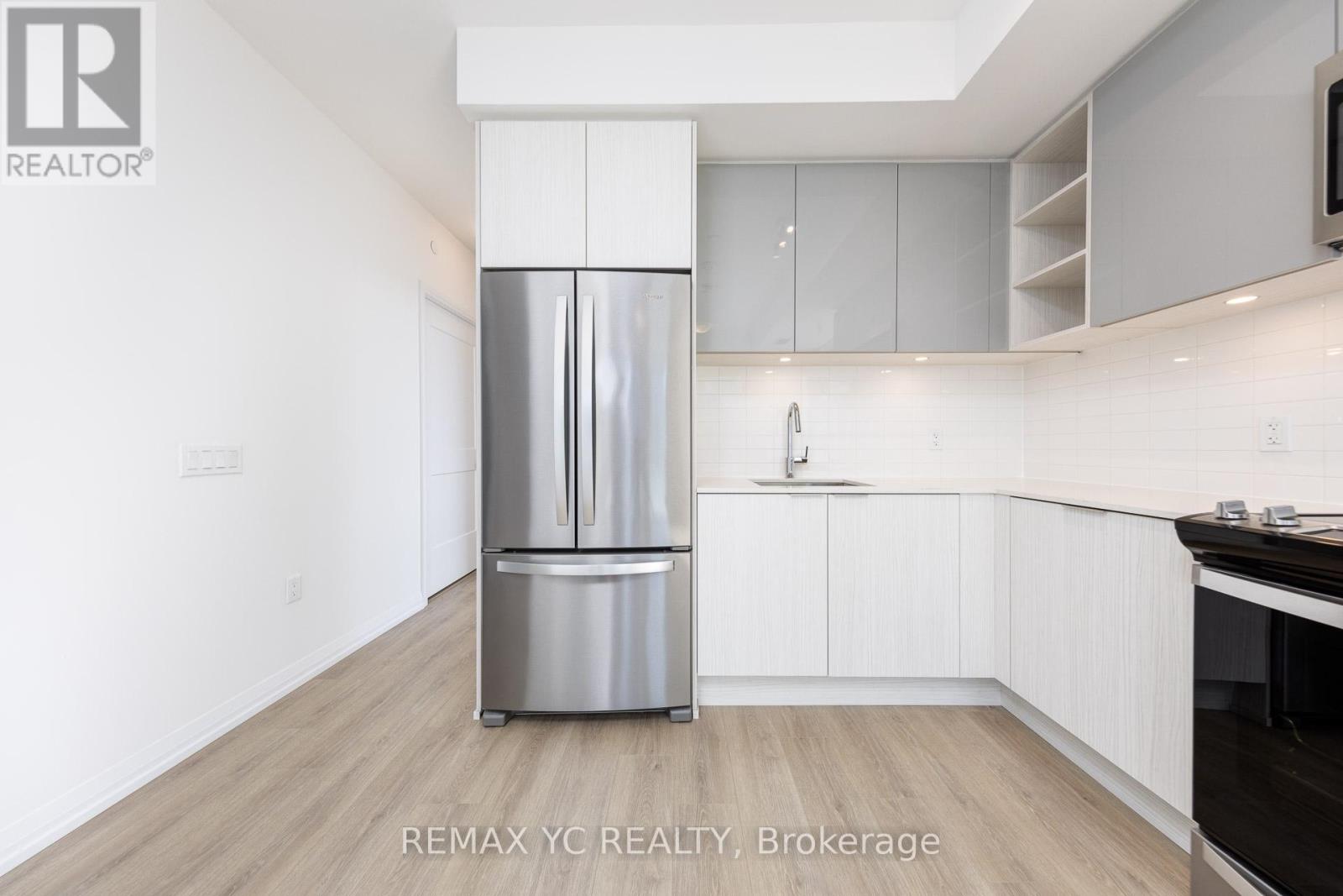 2613 - 50 Dunfield Avenue, Toronto, Ontario  M4S 0E4 - Photo 4 - C12741750