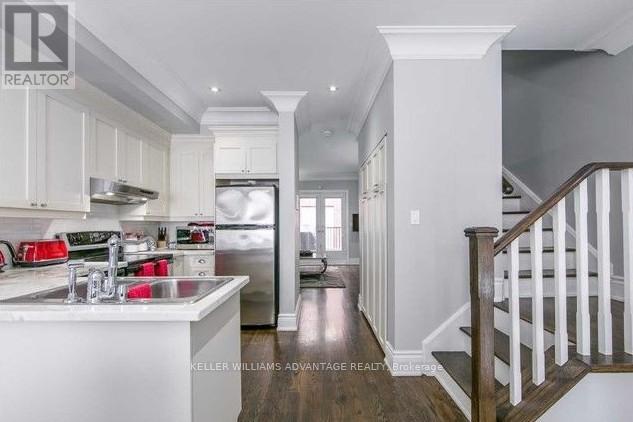 2294a Queen Street E, Toronto, Ontario  M4E 1G6 - Photo 5 - E12741678