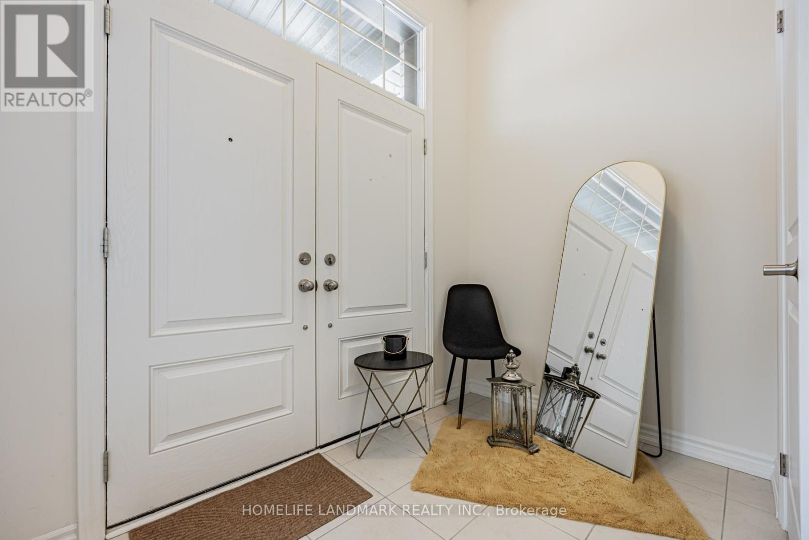 1102 Pisces Trail, Pickering, Ontario  L1X 0P8 - Photo 2 - E12741684