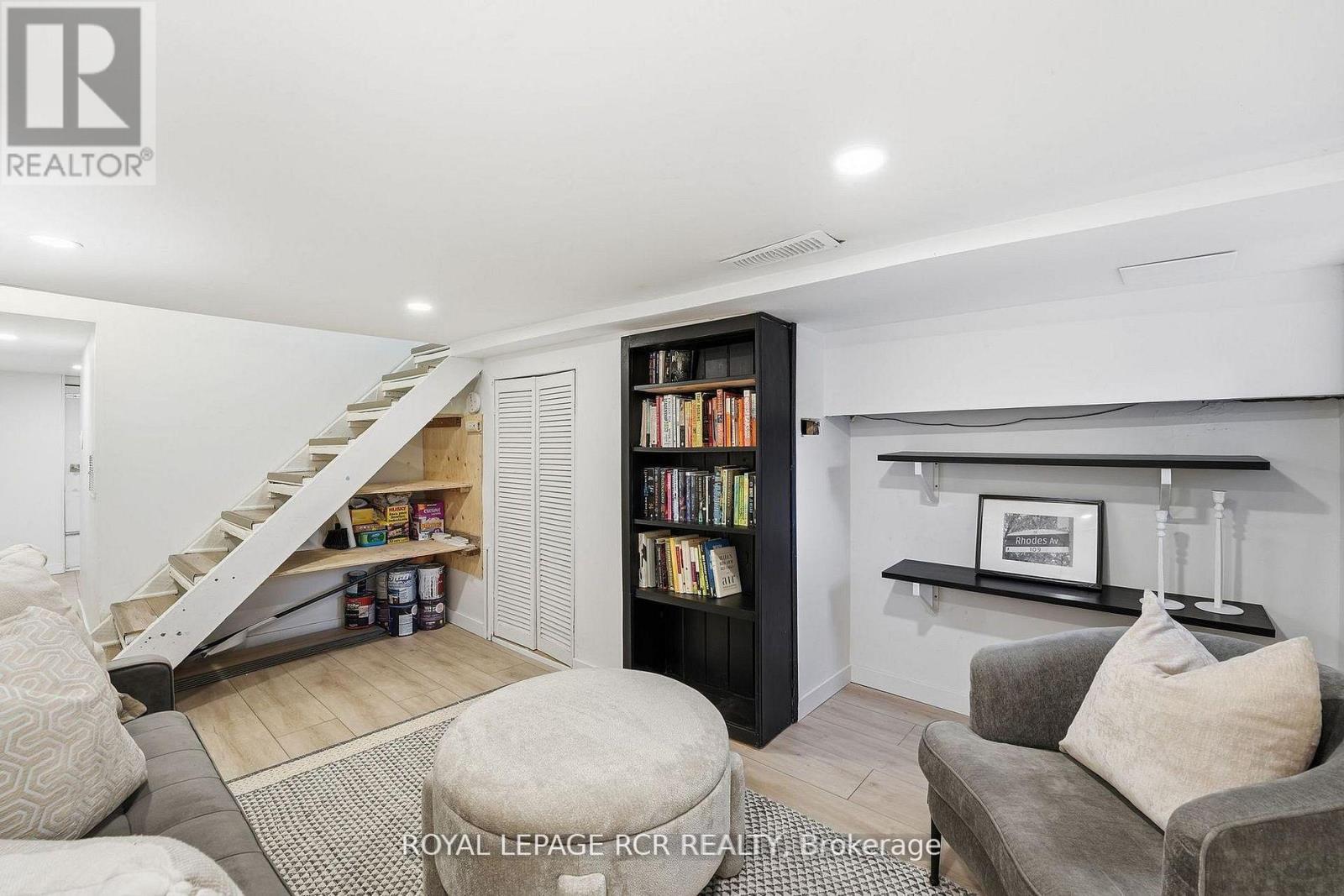 257 Rhodes Avenue, Toronto, Ontario  M4L 3A2 - Photo 22 - E12741696